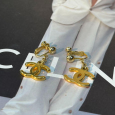 Chanel Earring  (日本 Preloved)
