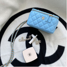 Chanel 連鏡長形 Box Bag 連禮盒 (粉藍色拼金Logo 鏤空金球)(可調節長短)